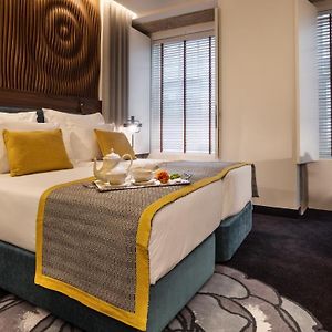 Klassieke Kamer met Twee Aparte Bedden
